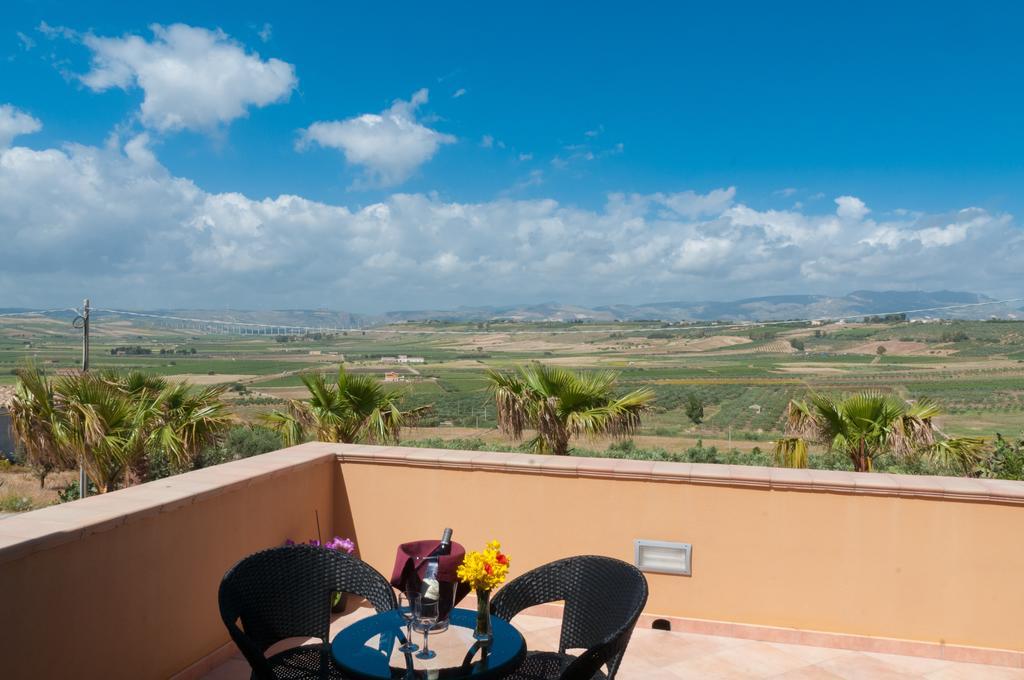 Hotel Donna Carmela Sede Unica A Sciacca Maragani Zimmer foto